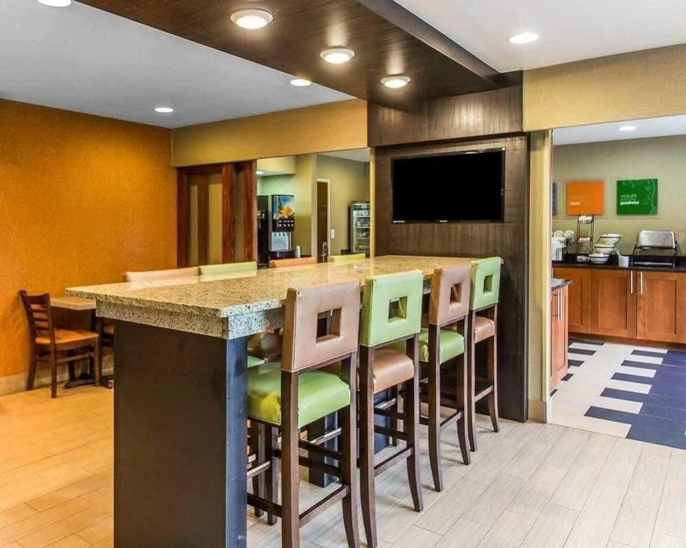Quality Inn Lincolnton Екстер'єр фото