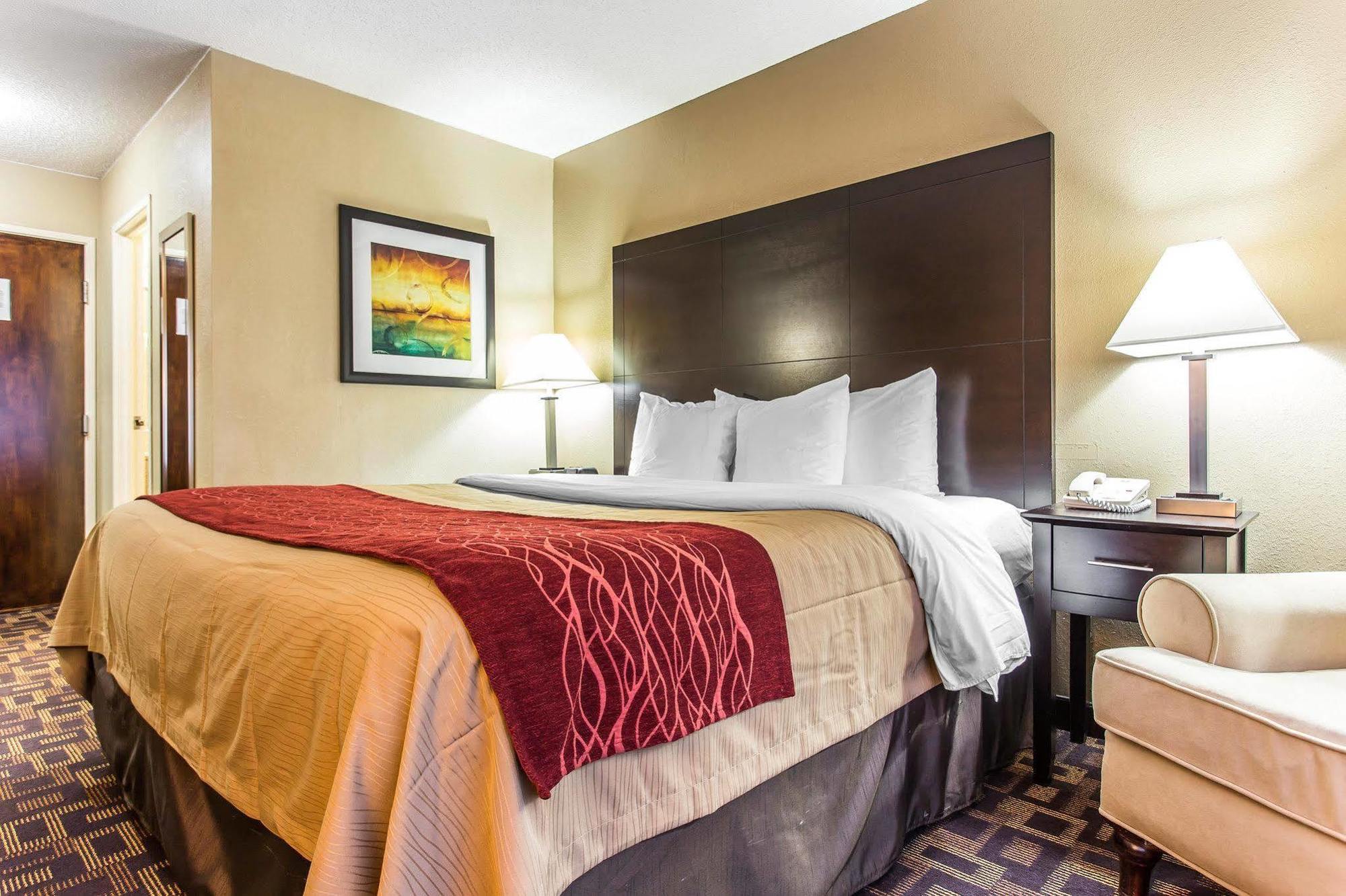 Quality Inn Lincolnton Екстер'єр фото